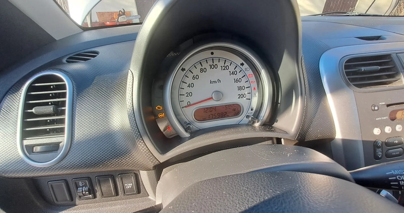 Suzuki Splash cena 18000 przebieg: 176000, rok produkcji 2011 z Białogard małe 37